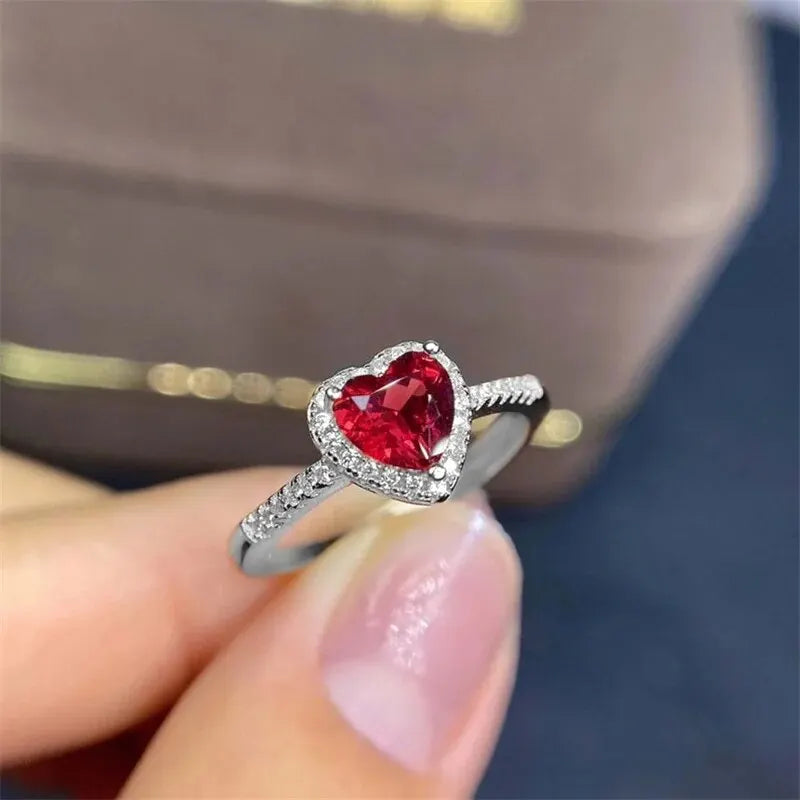 Fashionable and Simple Love Zircon Ring for Women's