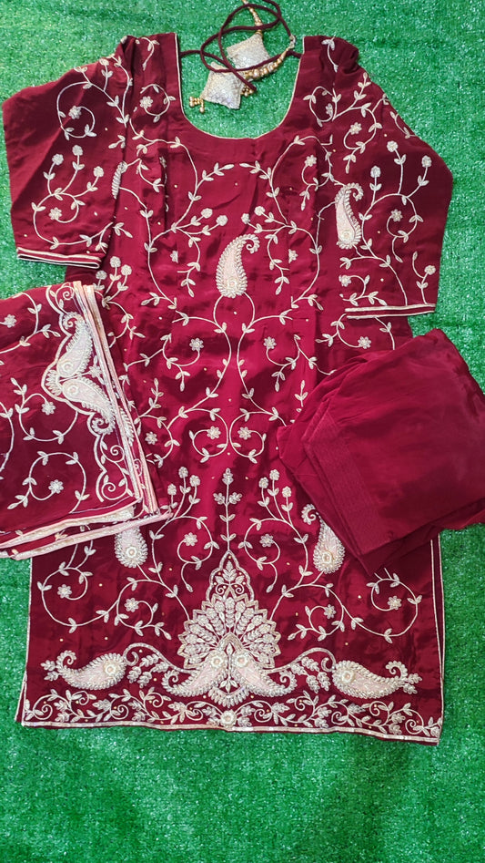 Pure creve farkabadi work shirts  full farkabadi work chinon dupatta plan pure creve salwar, dark mehroon colour size 44(XXL)