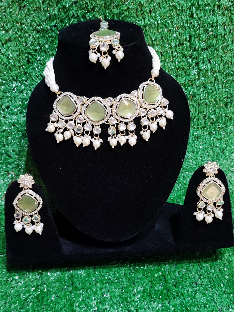 Chokker set kundan