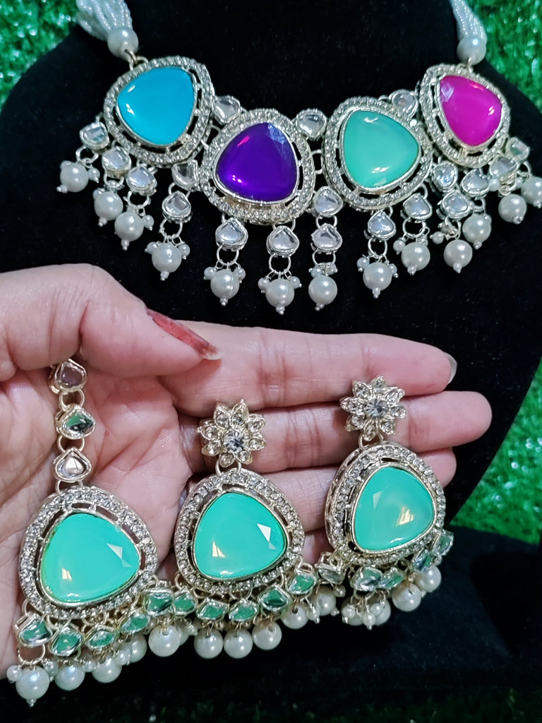 Kundan chokker set