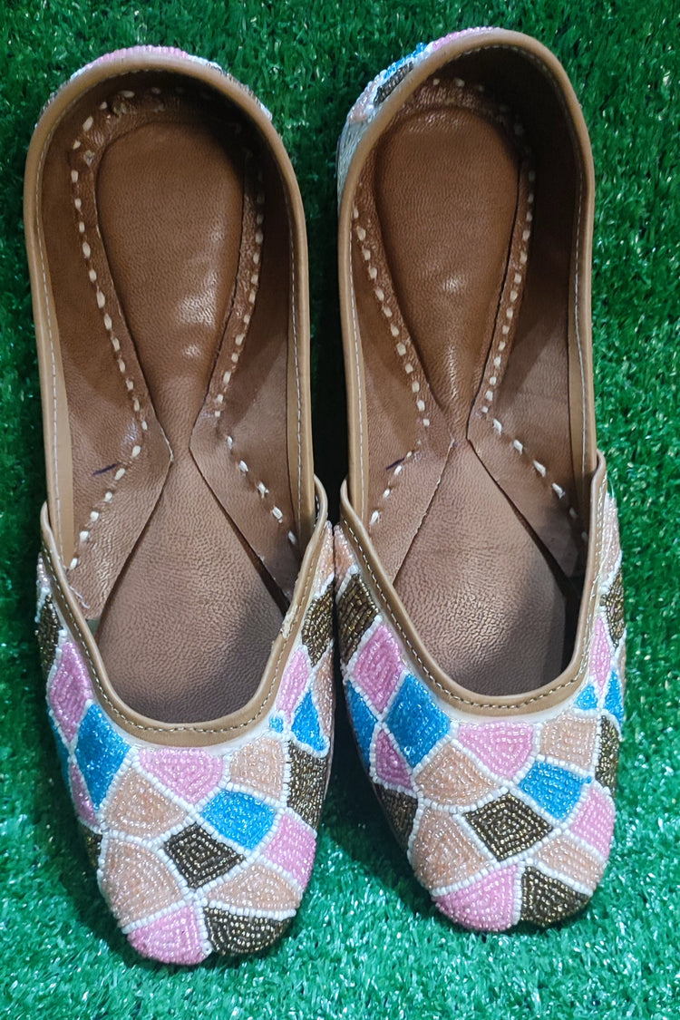 Pearl work multicolor Punjabi jutti