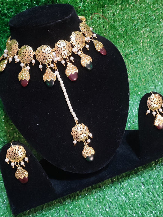 Traditional necklace earring with tikka colour mehroon with green gold polish